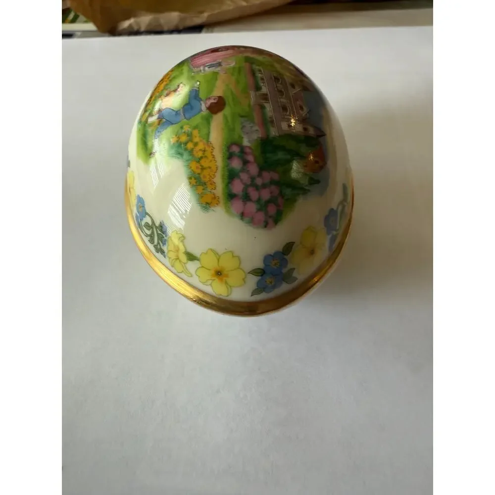 Lenox Annual Easter Egg Box‎ 1986 Collectible Egg